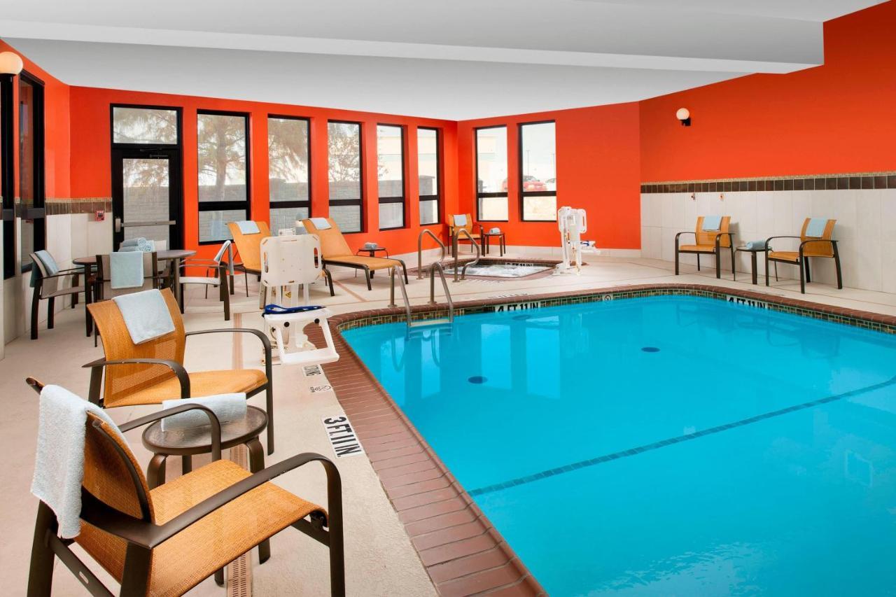 Courtyard By Marriott Wichita Falls Esterno foto