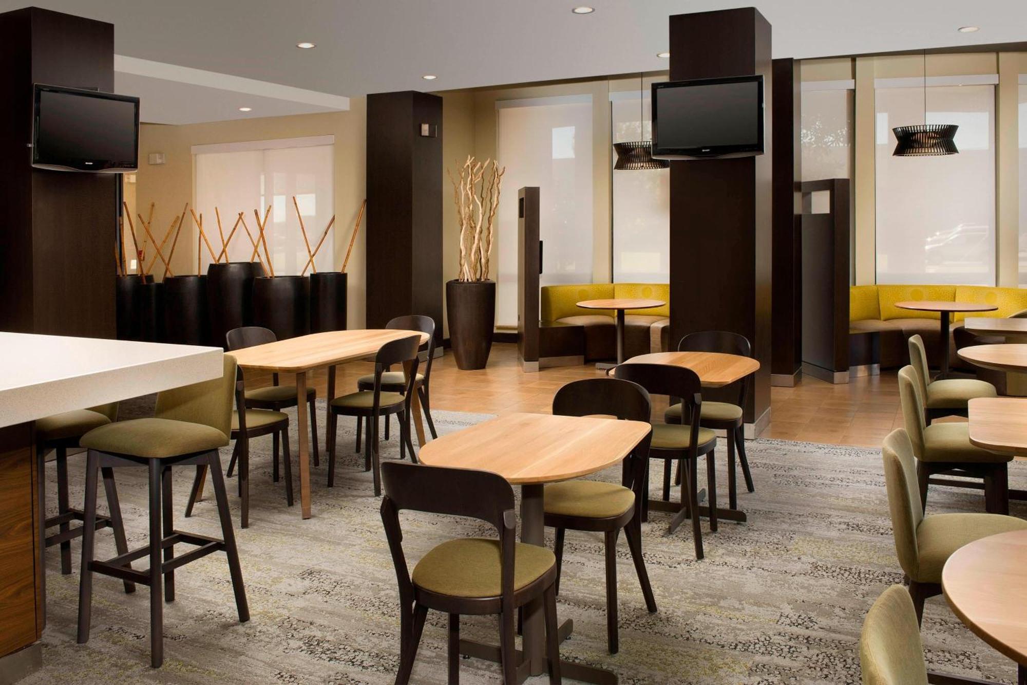 Courtyard By Marriott Wichita Falls Esterno foto