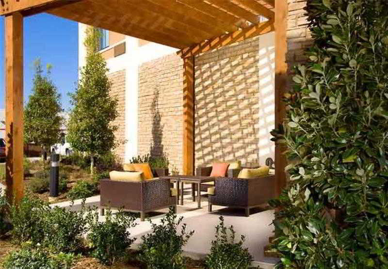 Courtyard By Marriott Wichita Falls Esterno foto